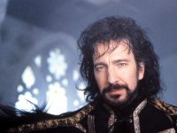 Alan Rickman, aktori me sharm të veçantë dhe një karizëm hipnotizuese