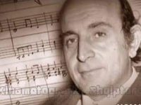 70 vitet e Kujtim Laros dhe partitura e Udhës së Shkronjave, kur ashtu nën buzë, kërkonte cigare