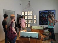 Donald Lu viziton “Shtëpinë me gjethe”: Vështirë të rrëfehet kjo histori