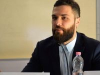 Kanë hall se mos “përzihemi” me afganët, po motrat e bashkëshortet e tyre i kanë nxjerrë në semaforët e Evropës!