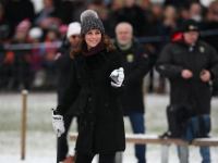 Dukesha Kate luan hokej 6 muajshe shtatzanë me binjakë?!