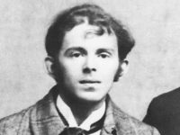 “E urrej dritën e mekur…”O. Mandelshtam