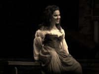 Vikena Kamenica: Carmeni im i dytë dhe kufijtë e padukshëm mes artistësh