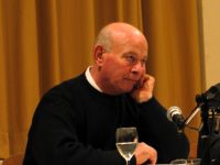 Shkrimtari Fatos Kongoli në gjendje të rëndë, ka nevojë për dhurim gjaku