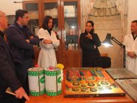 FOTO/ Ikonat që mahnitën Ministren e Kulturës në Berat pas restaurimit!