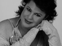 Polifonia shqiptare e Irini Qirjakos dhe këngët e sirenave greke