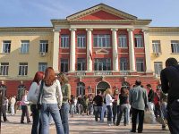 Plaga e mahisur e kulturës gjuhësore në universitet