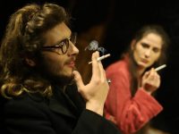 Drama e dy karaktereve” me Igli Zarkën dhe Krist Lleshin ngjitet me sukses në skenë