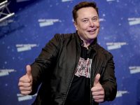 Çfarë është parashikuar për Elon Musk në vitin 1953? Miliarderi kërkon të dhëna të sakta!