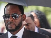 Më i rrezikshmi! R.Kelly shpallet fajtor për trafikim dhe abuzim seksual të grave e fëmijëve