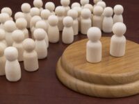 Problemi nuk është se kemi debate. “Problemi është “Si”?! Negociator i Harvardit shpjegon si duhet të debatojmë